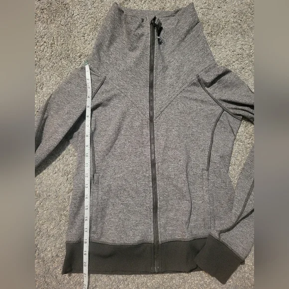 Lululemon Gray Zip-Up Jacket - Picture 5 of 8